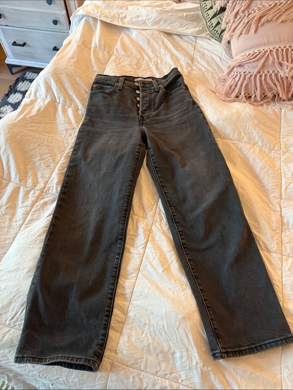 Levi’s Ribcage Straight Leg  Women's Jeans in Black Sz 24